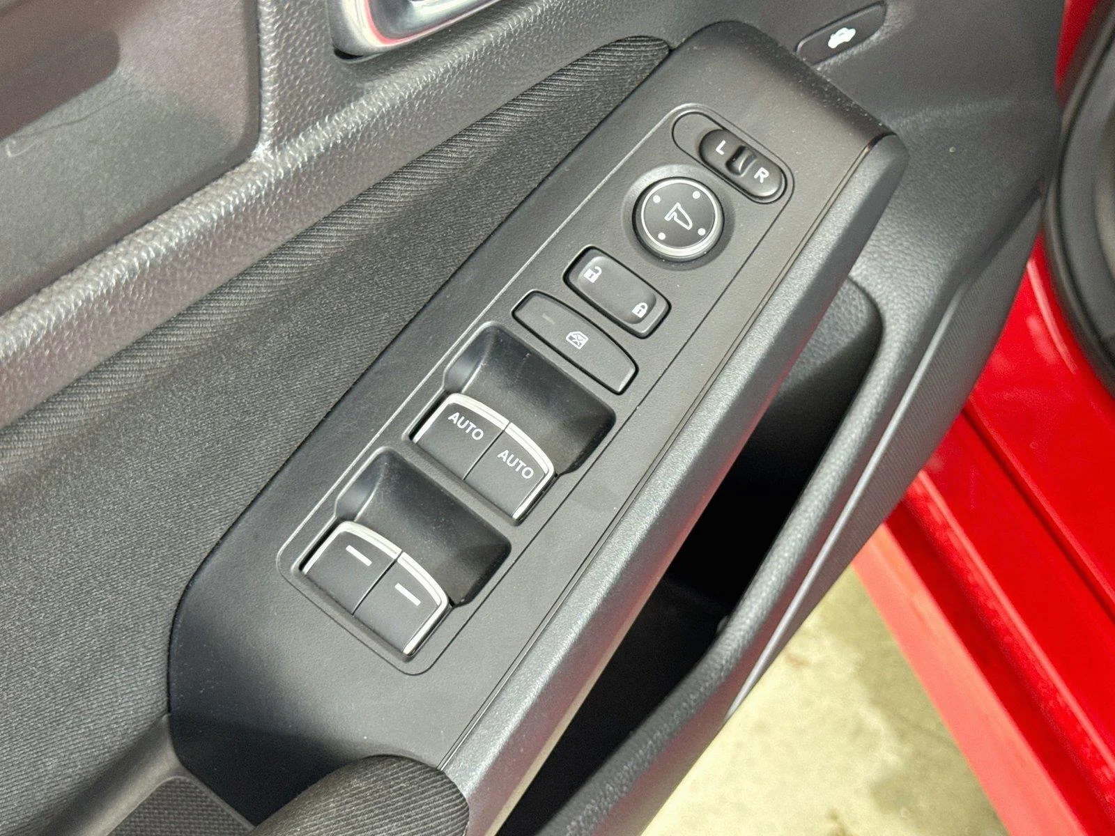 Used 2025 Rallye Red Honda Sport image 17