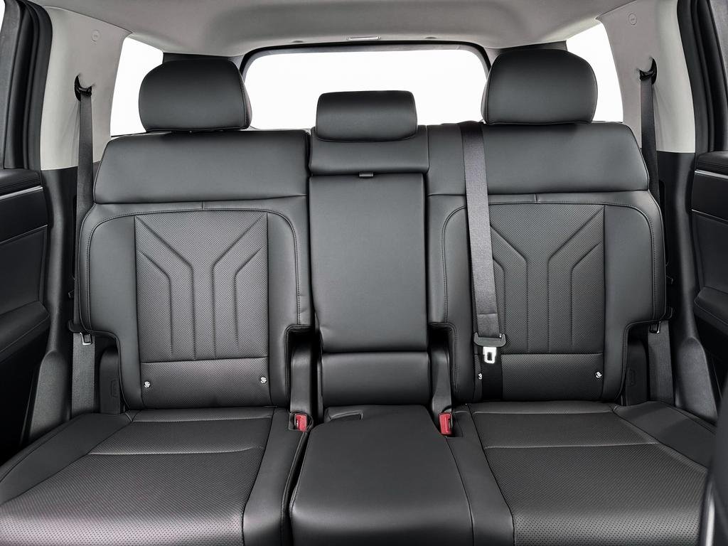 New 2026 Gray Hyundai XRT AWD image 16