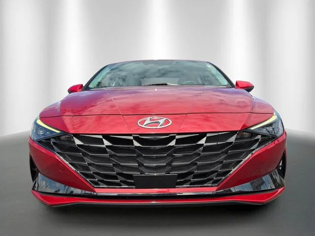 Certified Used 2023 Red Hyundai Limited image 2