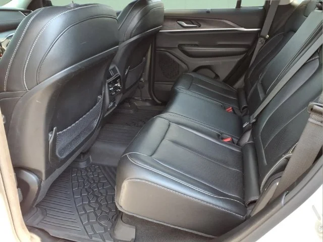 Used 2024 White Jeep Limited image 12