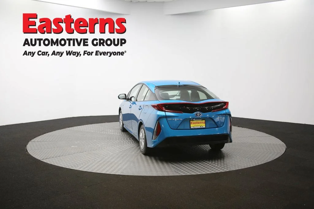 Used 2021 Blue Toyota XLE image 62
