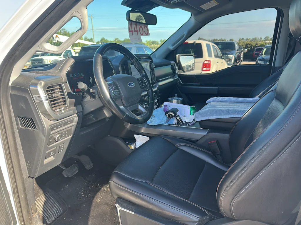 Used 2021 Oxford White Ford LARIAT image 5