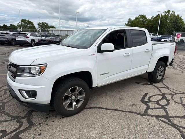 Used 2018 White Chevrolet Z71 image 2