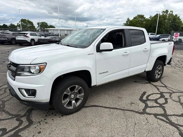 Used 2018 White Chevrolet Z71 image 2