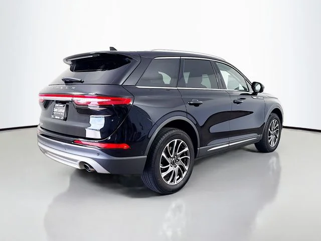 Used 2022 Black Lincoln Standard image 7