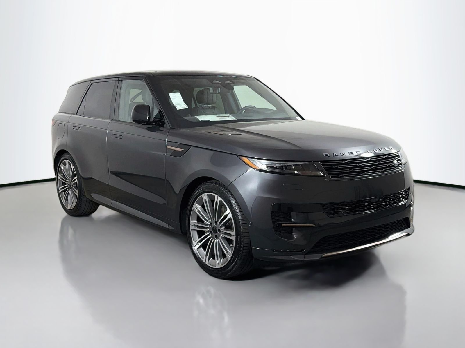 New 2026 Carpathian Grey Land Rover Dynamic SE image 7