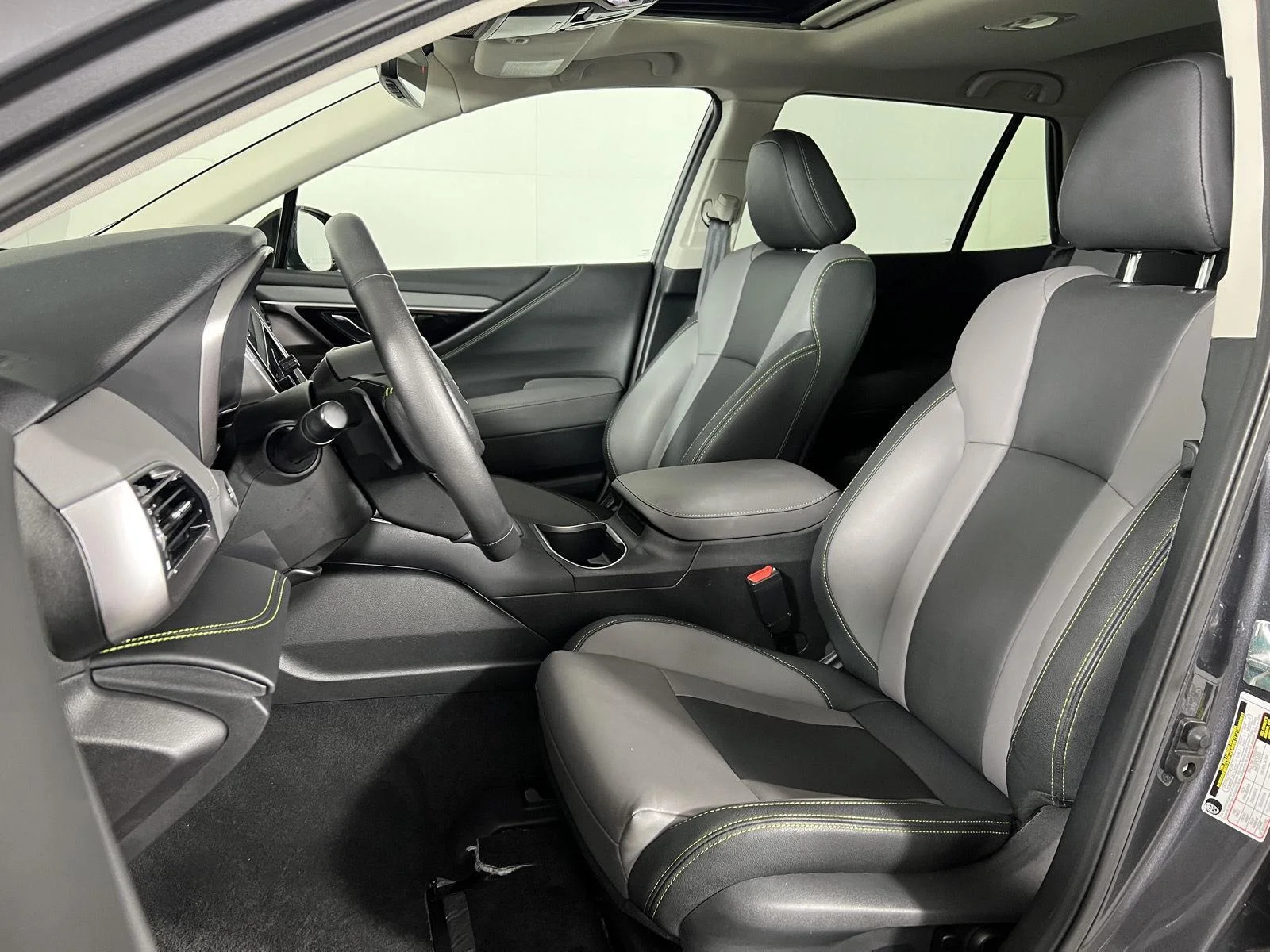 Used 2025 Magnetite Gray Metallic Subaru Onyx Edition image 30