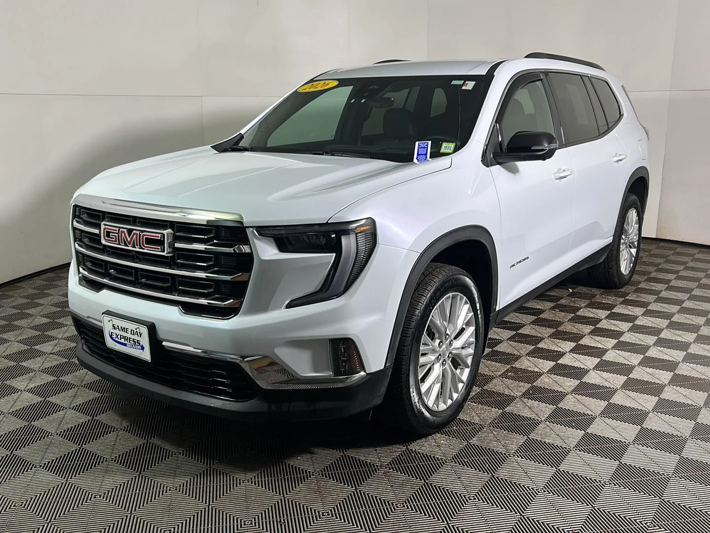 Used 2026 Glacier White Tricoat GMC AWD Elevation image 11