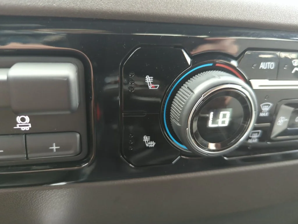 2025 Chevrolet Silverado 1500 RST - Photo 27