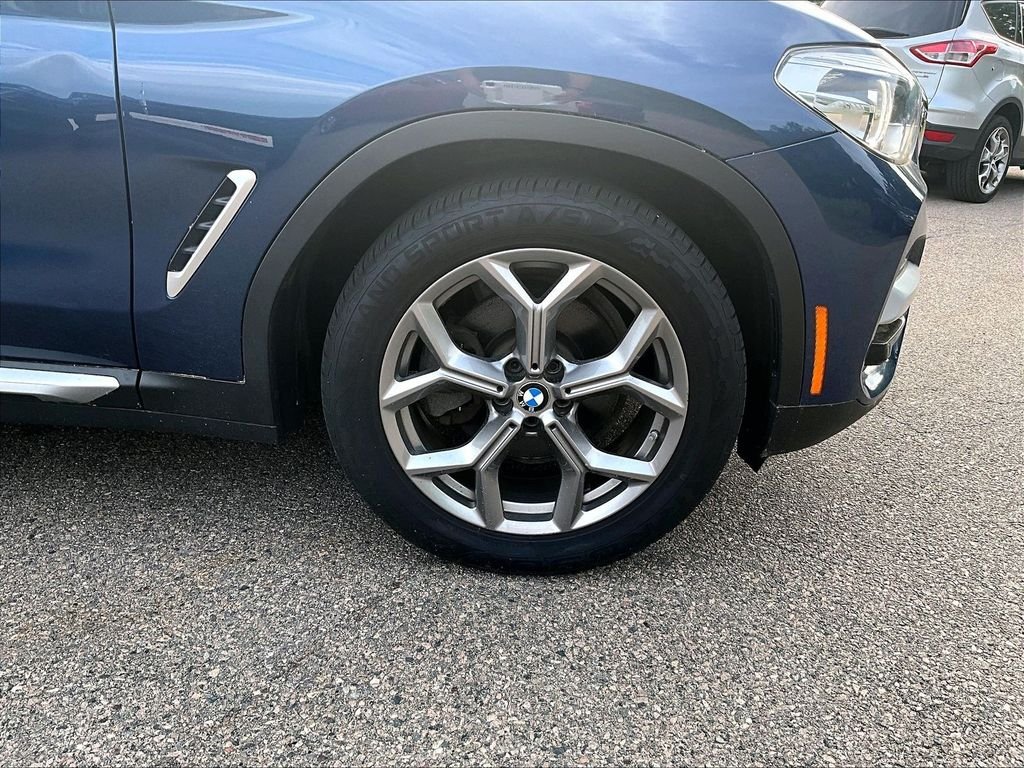 Used 2020 Blue BMW xDrive30i image 7
