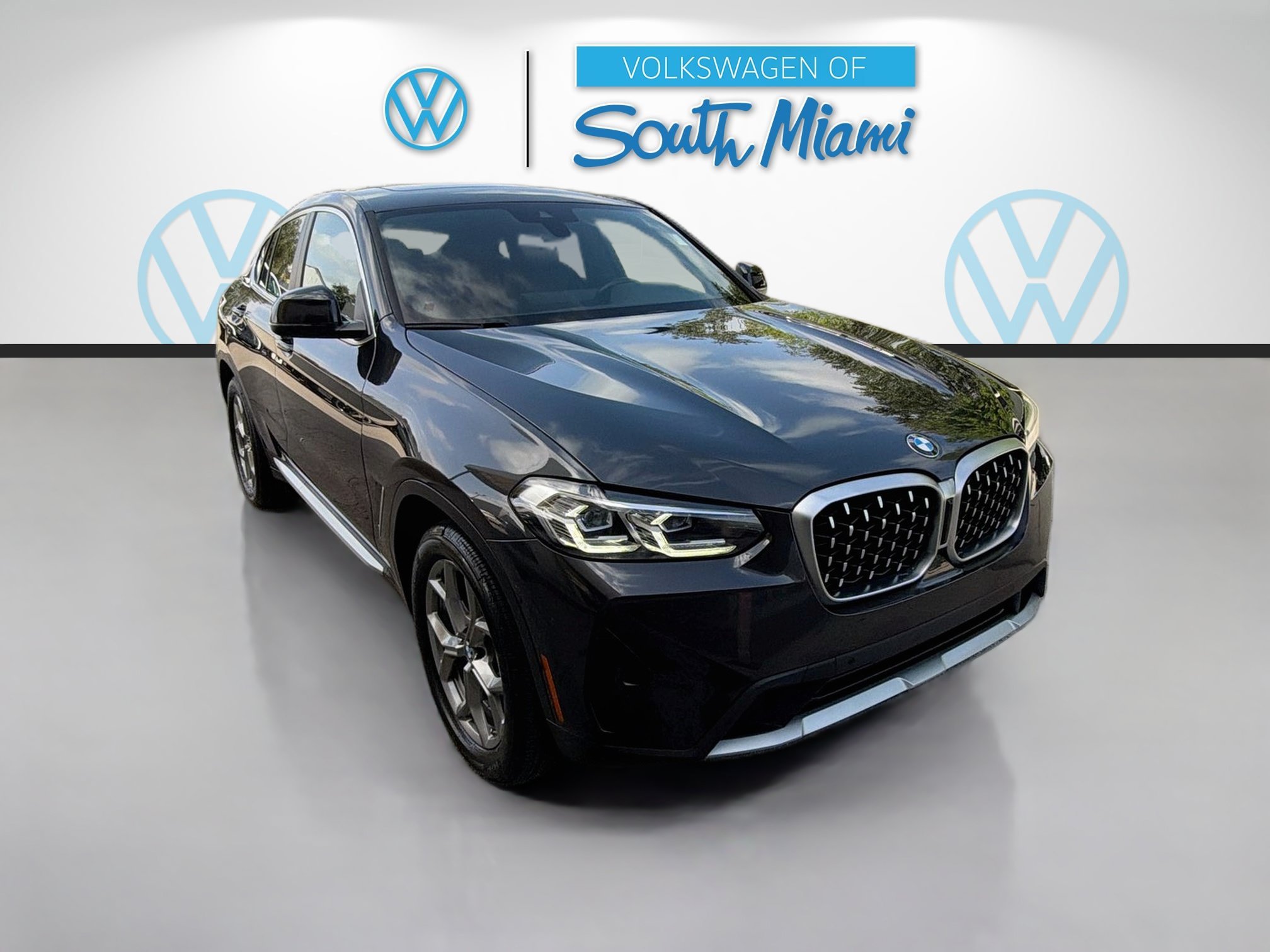 2023 BMW X4