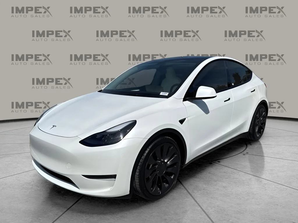 Used 2025 White Tesla Performance image 1