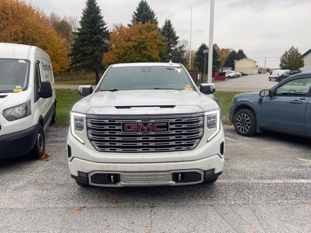 Used 2023 Summit White GMC Denali image 2