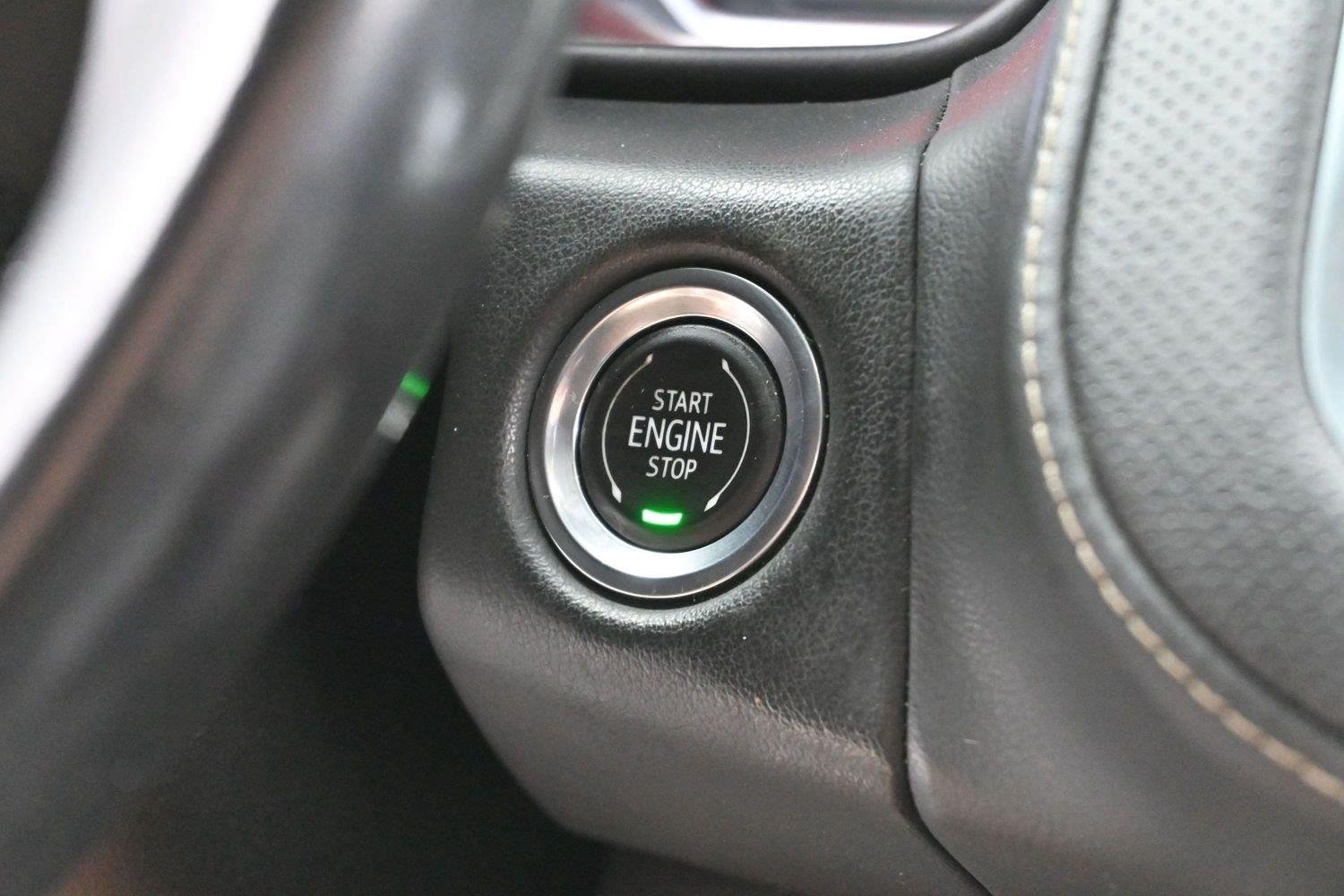 Used 2021 Shadow Gray Metallic Chevrolet Premier image 25