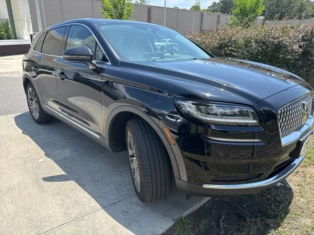 Used 2023 Black Lincoln Reserve image 5