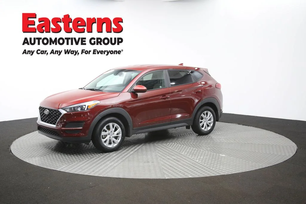 Used 2020 Red Hyundai SE image 56