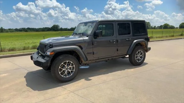 New 2024 Granite Crystal Metallic Clear-Coat Exterior Paint Jeep Sport S image 4