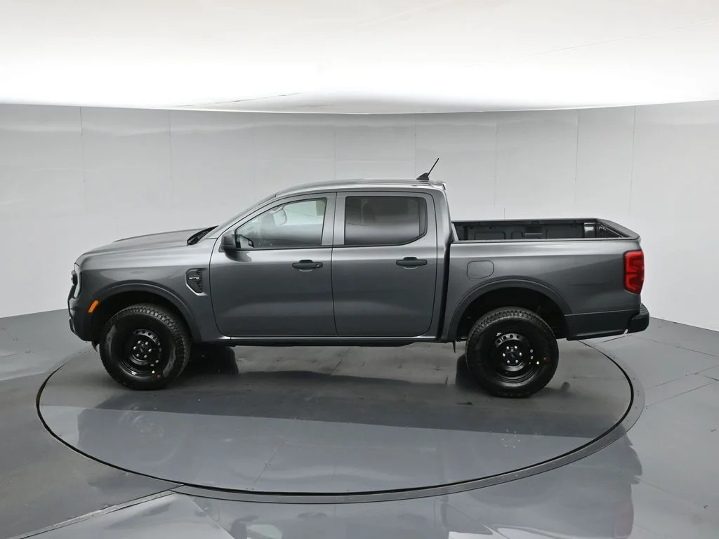 New 2026 Gray Ford XL image 50