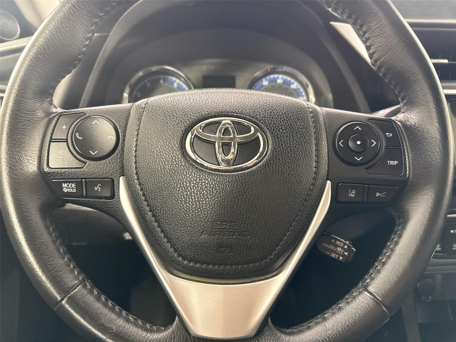 Used 2017 Falcon Gray Metallic Toyota SE image 15