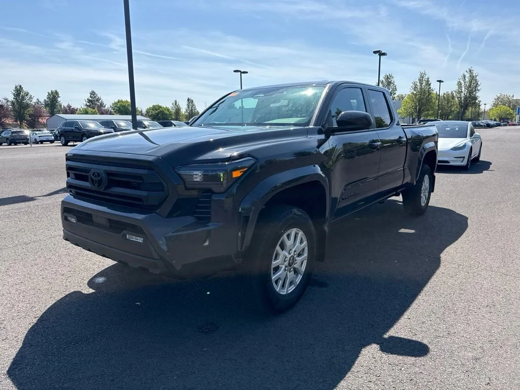 Used 2026 Underground Toyota SR5 image 3