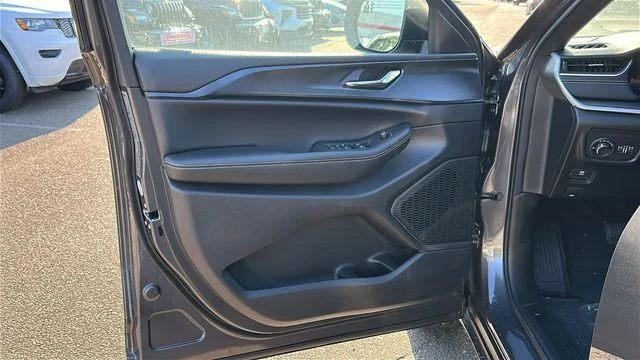 2025 Jeep Grand Cherokee L Laredo - Photo 9