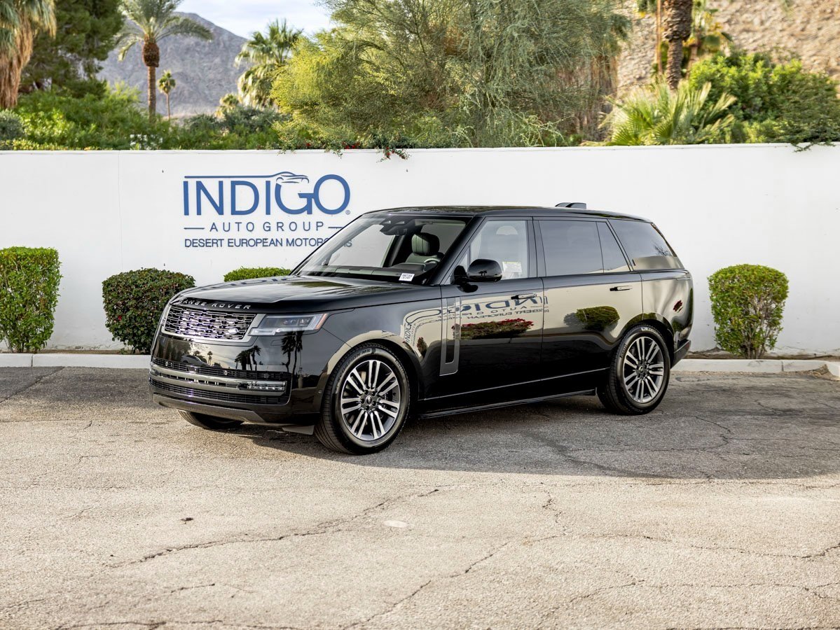 2025 Land Rover Range Rover SE