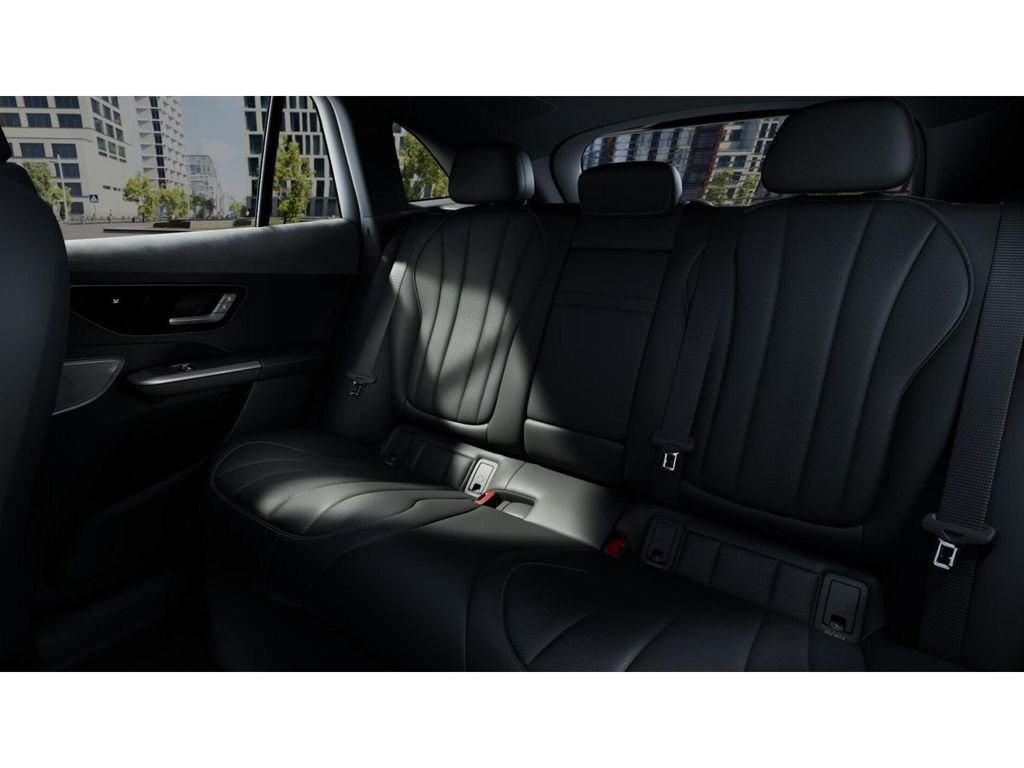 2026 Mercedes-Benz EQE SUV Base - Photo 5