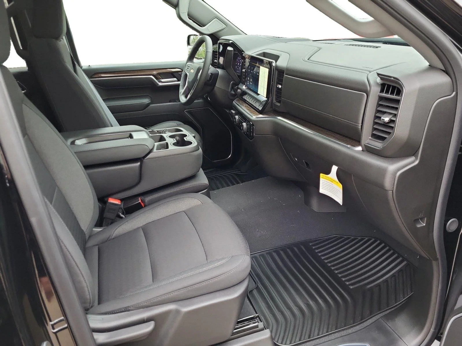 Used 2025 Black Chevrolet LT image 21