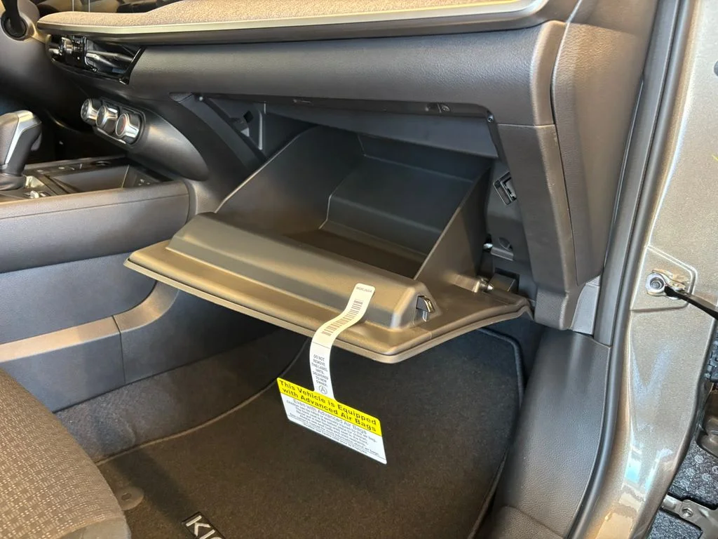 New 2026 Canyon Bronze Metallic Nissan S image 23
