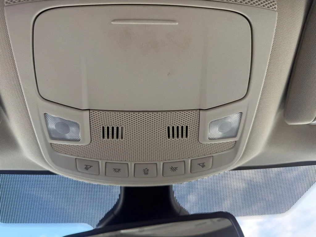 Used 2023 Silver Ford SEL image 29
