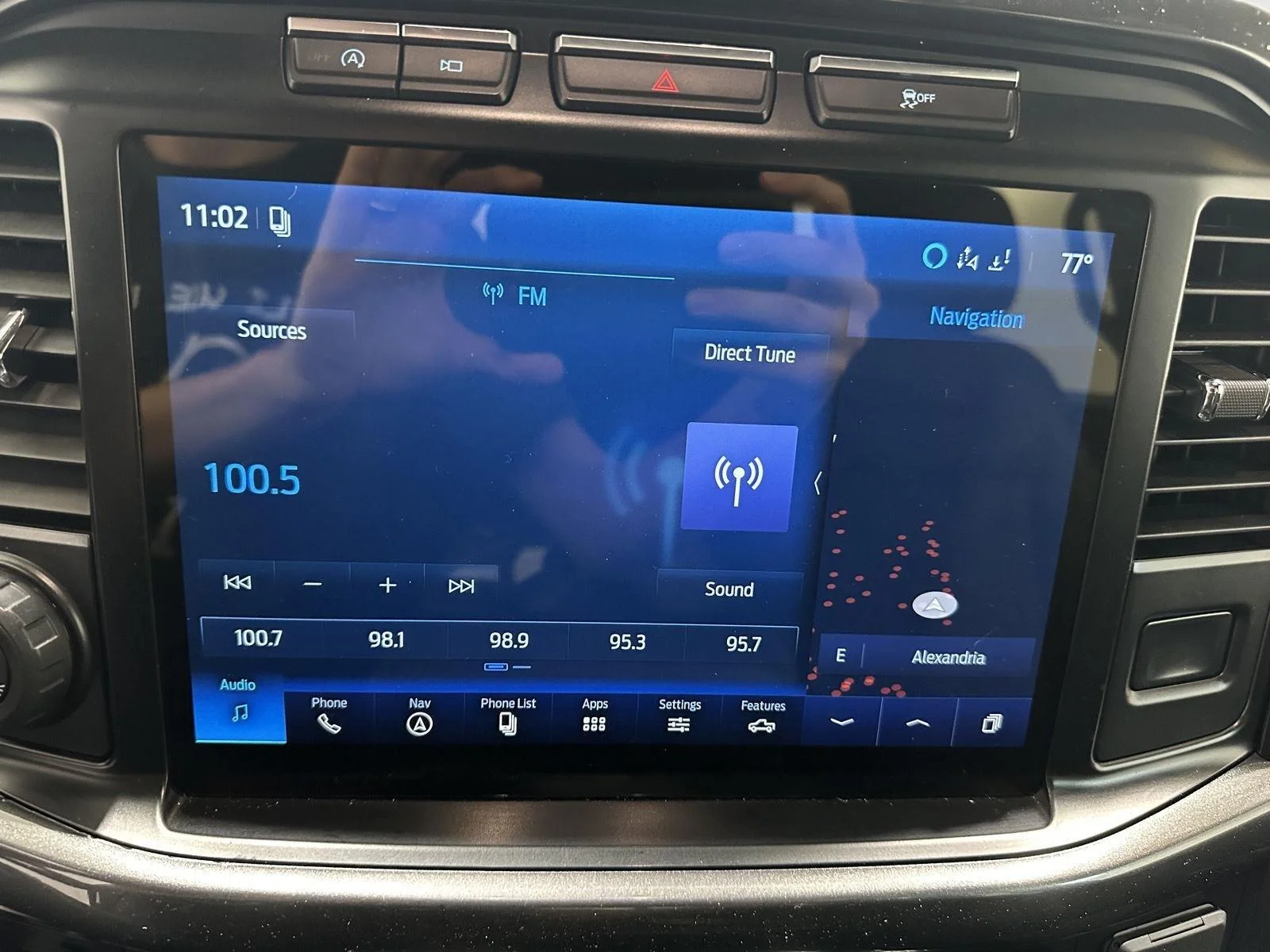 Used 2021 Agate Black Metallic Ford XL image 12