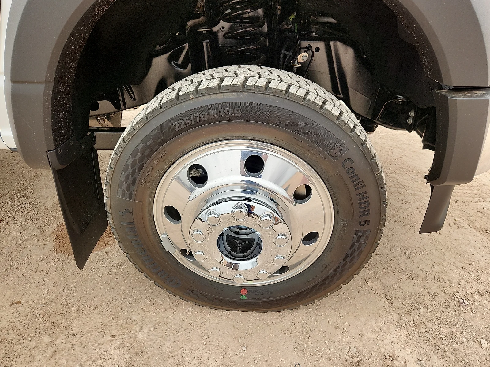 New 2026 Oxford White Ford F-450® XL image 9