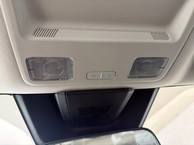 Used 2024 White Ford XL image 28