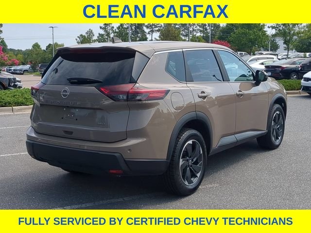 Used 2025 Beige/tan Nissan SV image 6