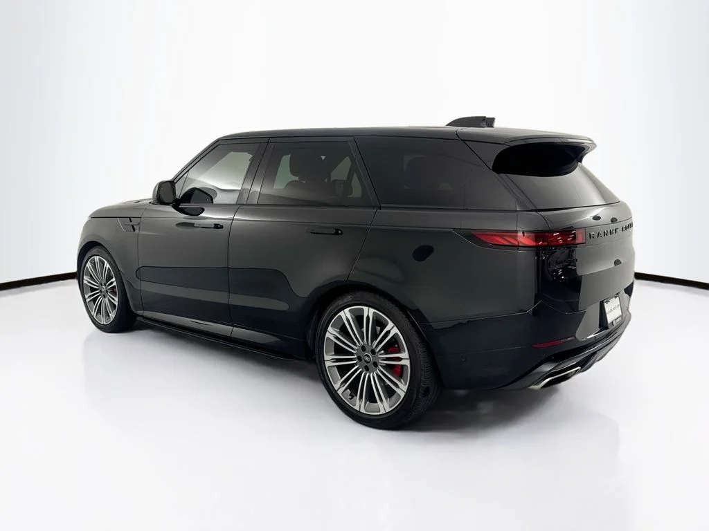Certified Used 2024 Black Land Rover Dynamic SE image 7