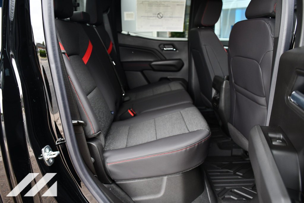2026 Chevrolet Colorado Z71 - Photo 25