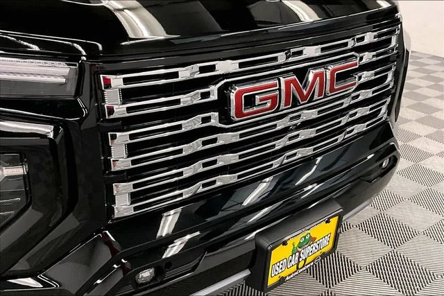 Used 2024 Onyx Black GMC Denali image 34