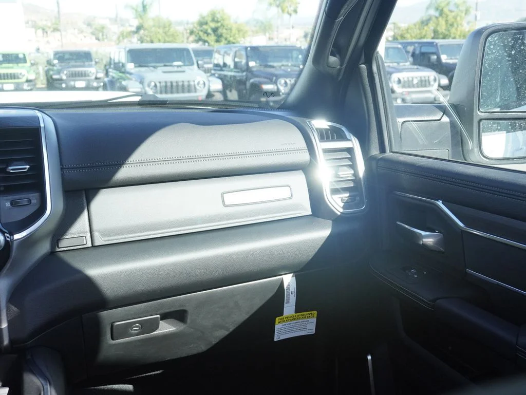 New 2026 Bright White Clear-Coat Exterior Paint RAM Laramie image 27