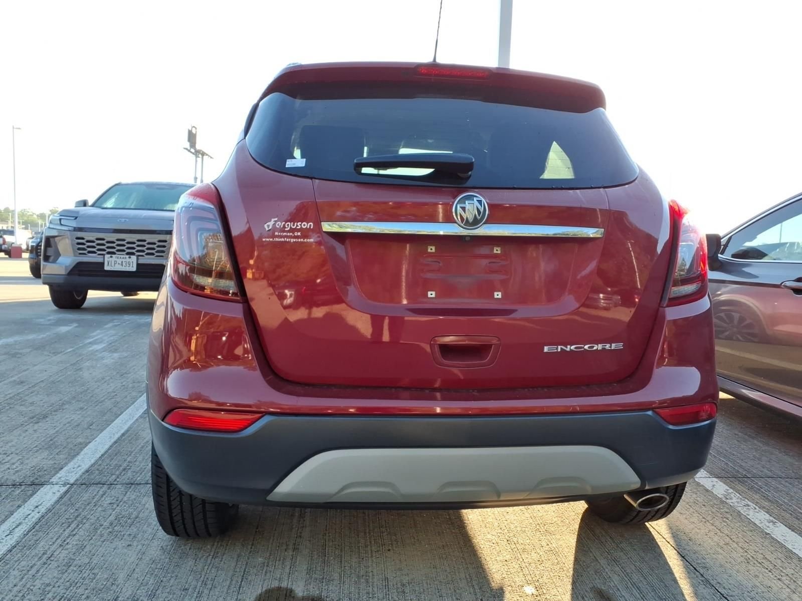 Used 2019 Red Metallic Buick Preferred image 6