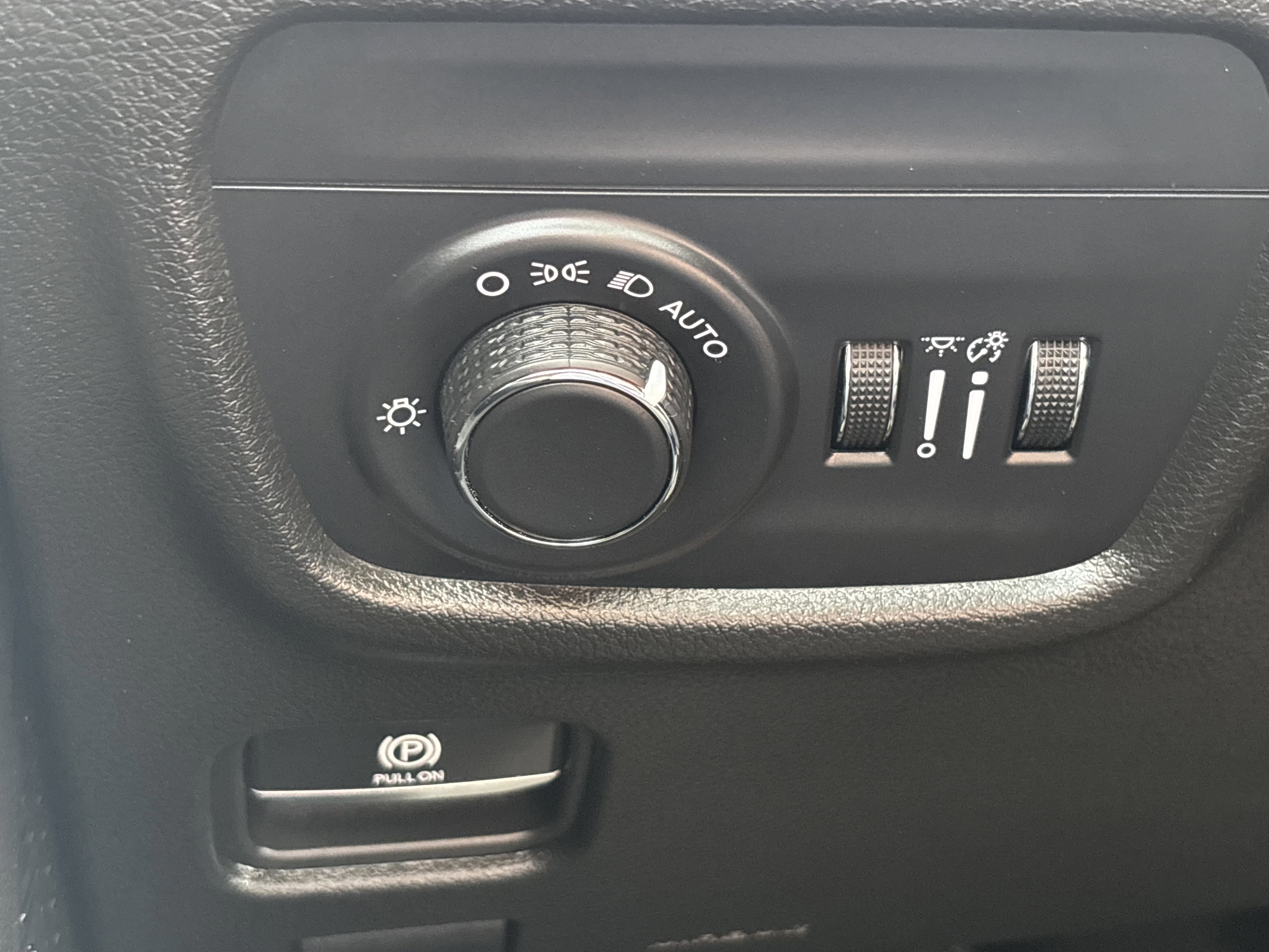 Used 2025 Velvet Red Pearlcoat Jeep Laredo X image 19