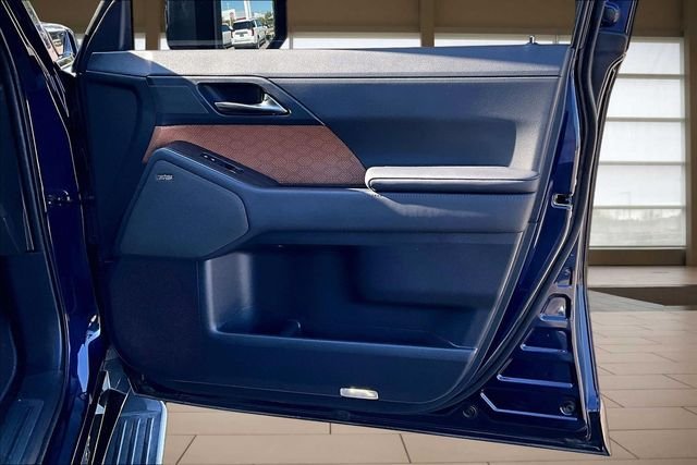 Used 2024 Blue Lexus 550 Luxury image 24