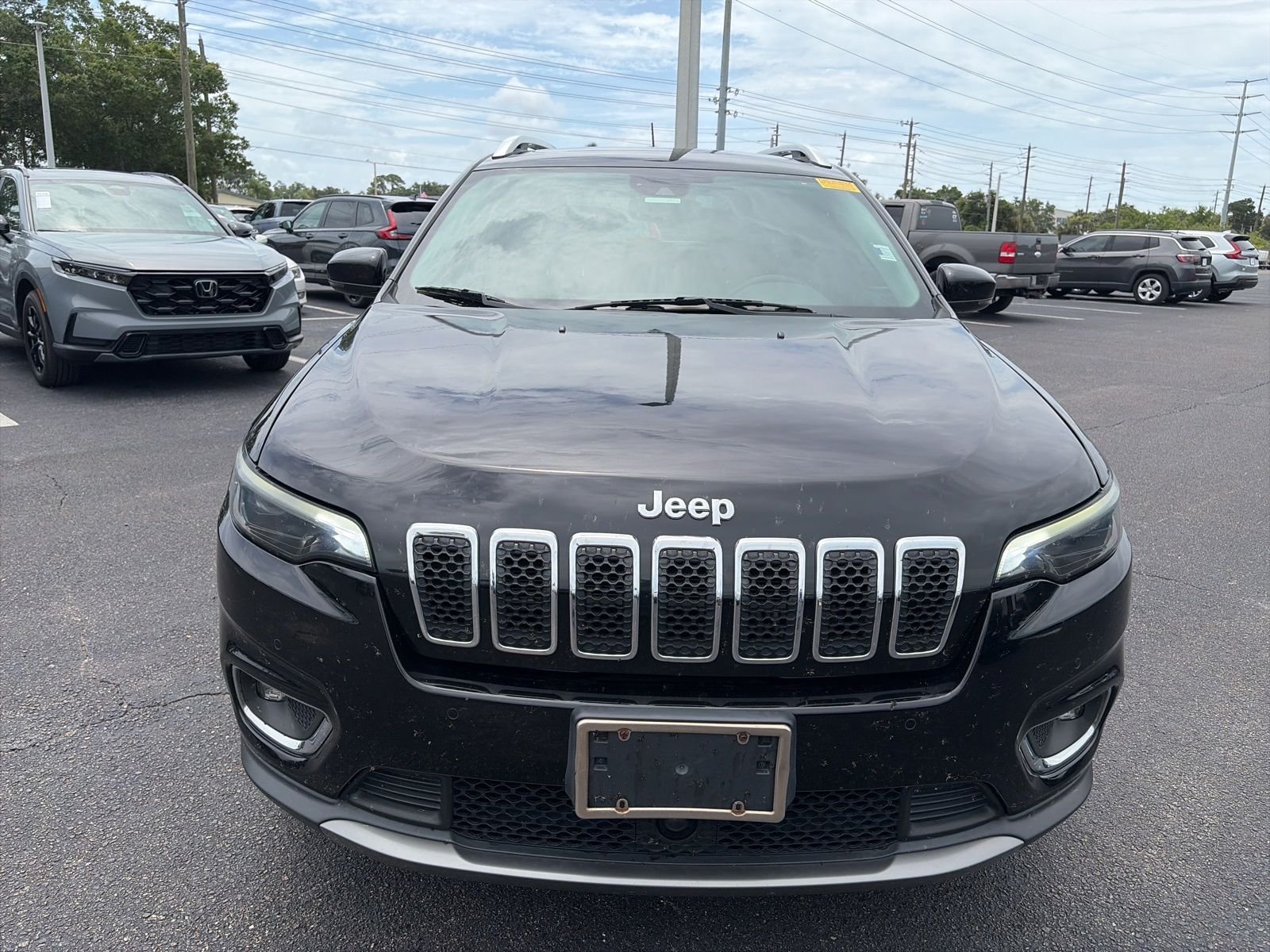 Used 2019 Jeep Cherokee Limited with VIN 1C4PJMDX7KD122280 for sale in Port Richey, FL