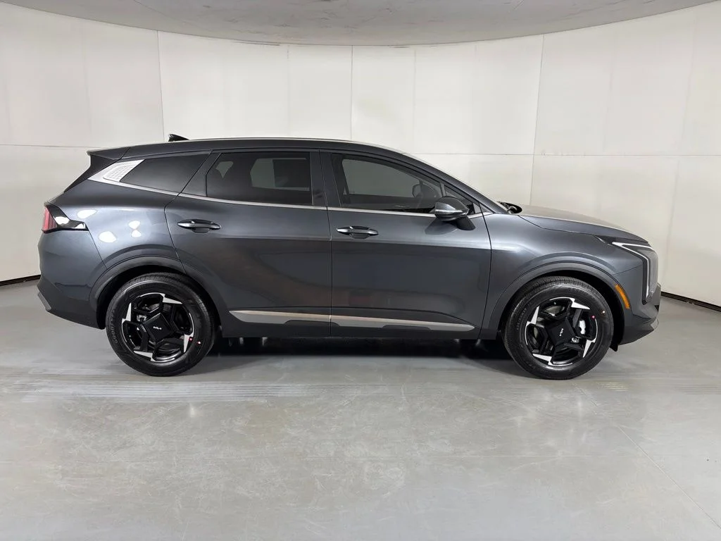 New 2026 Gravity Gray Kia EX image 9