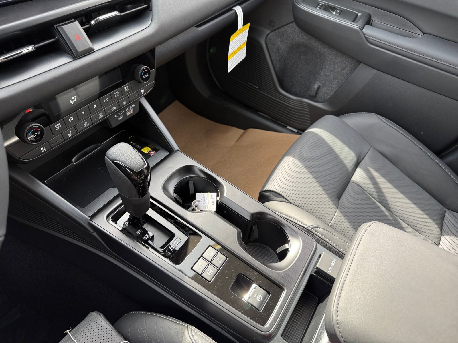 New 2026 ICE SILVER METALLIC Subaru Touring XT image 13