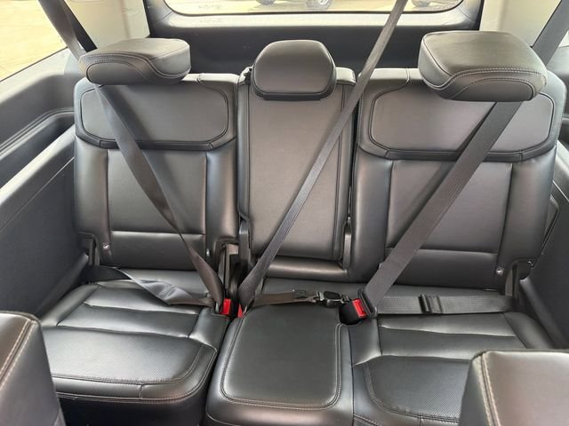 Certified Used 2025 Black Metallic Ford Platinum image 6