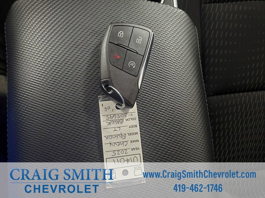Used 2025 Mosaic Black Metallic Chevrolet LT image 30