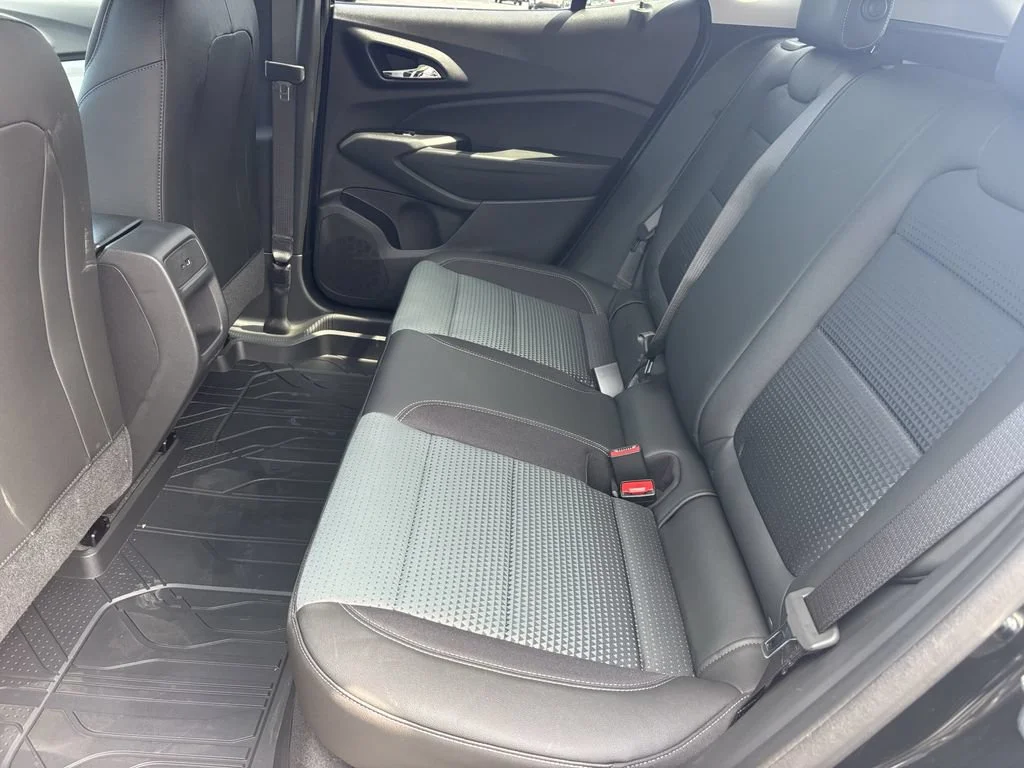 New 2026 Mosaic Black Metallic Chevrolet LT image 15
