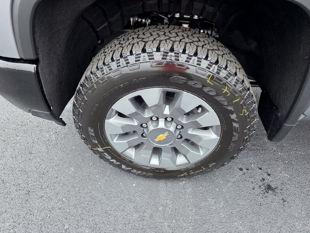 2026 Chevrolet Silverado 2500 HD Custom - Photo 10