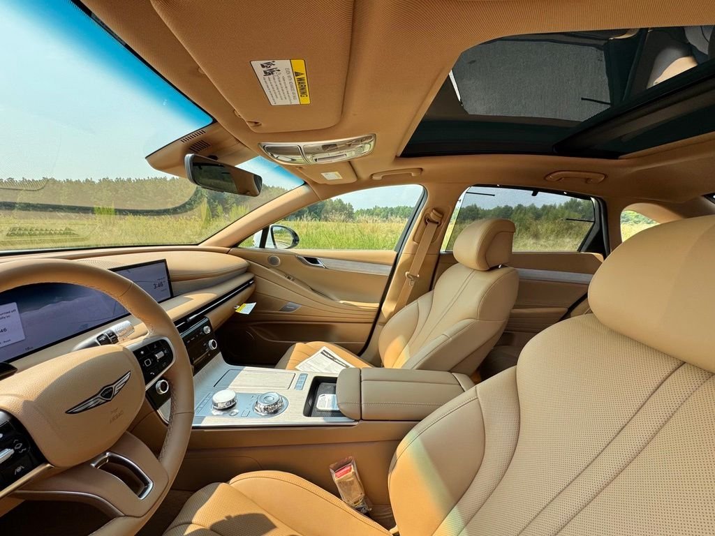 New 2027 White Genesis 2.5T ADVANCED image 17