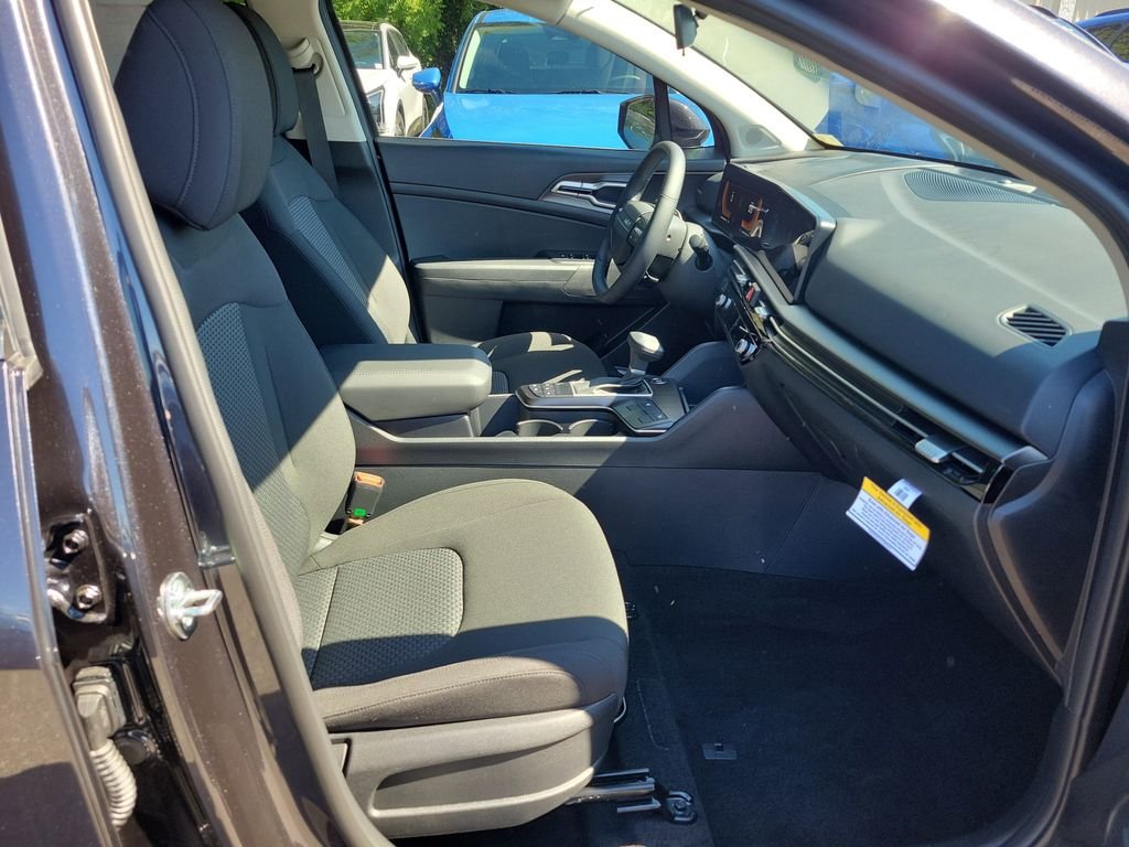 New 2026 Gray Kia LX image 7